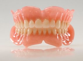 set of full upper and lower dentures, Washington DC dentist set of full upper and lower dentures, Washington DC dentist