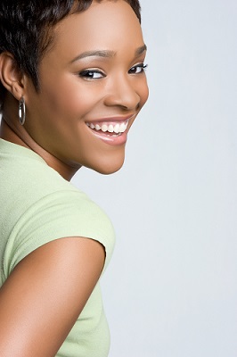 black woman smiling nice teeth, veneers Lawrenceville, GA dentist